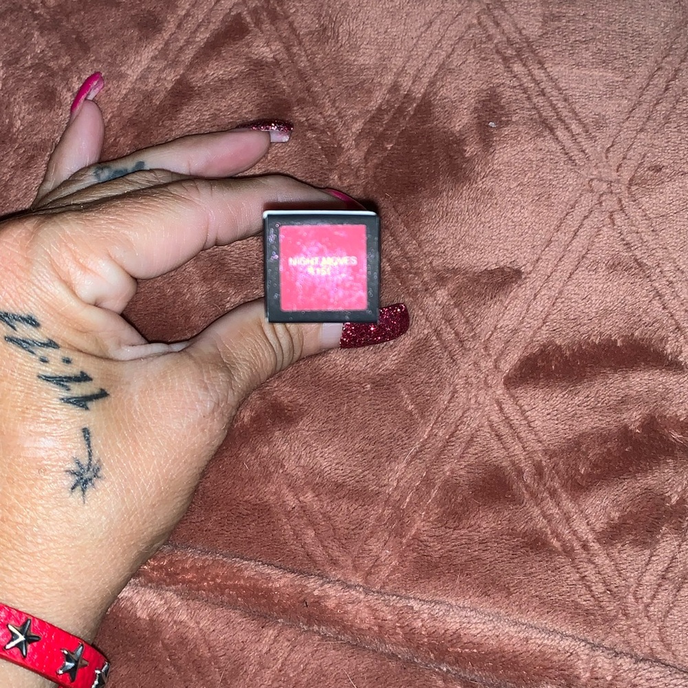 NARS lipstick - Picture 3 of 9
